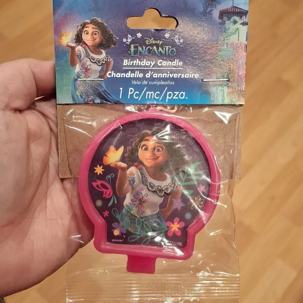DISNEY ENCANTO BIRTHDAY PARTY DECORATIONS KIT